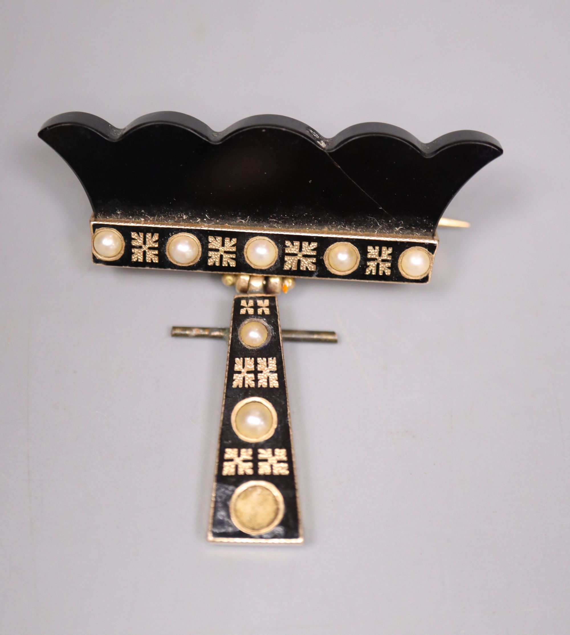 A Victorian gold, pearl and jet brooch with black enamel decoration, width 3.75cm, gross 9.8 grams